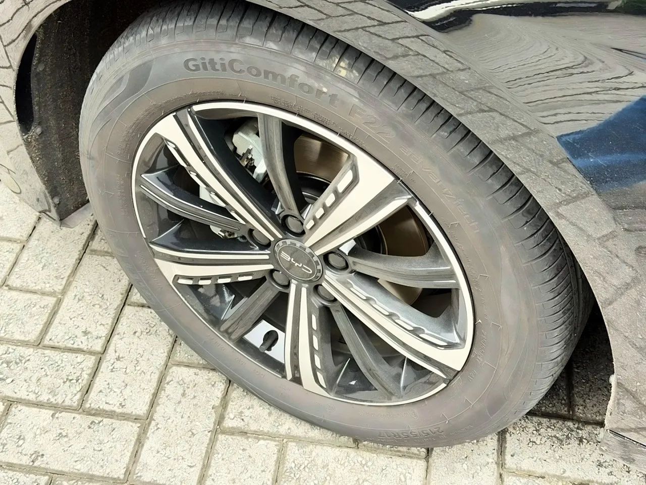 BYD King GL 1.5 16V Aut. (Hibrido), foto 6 de 14