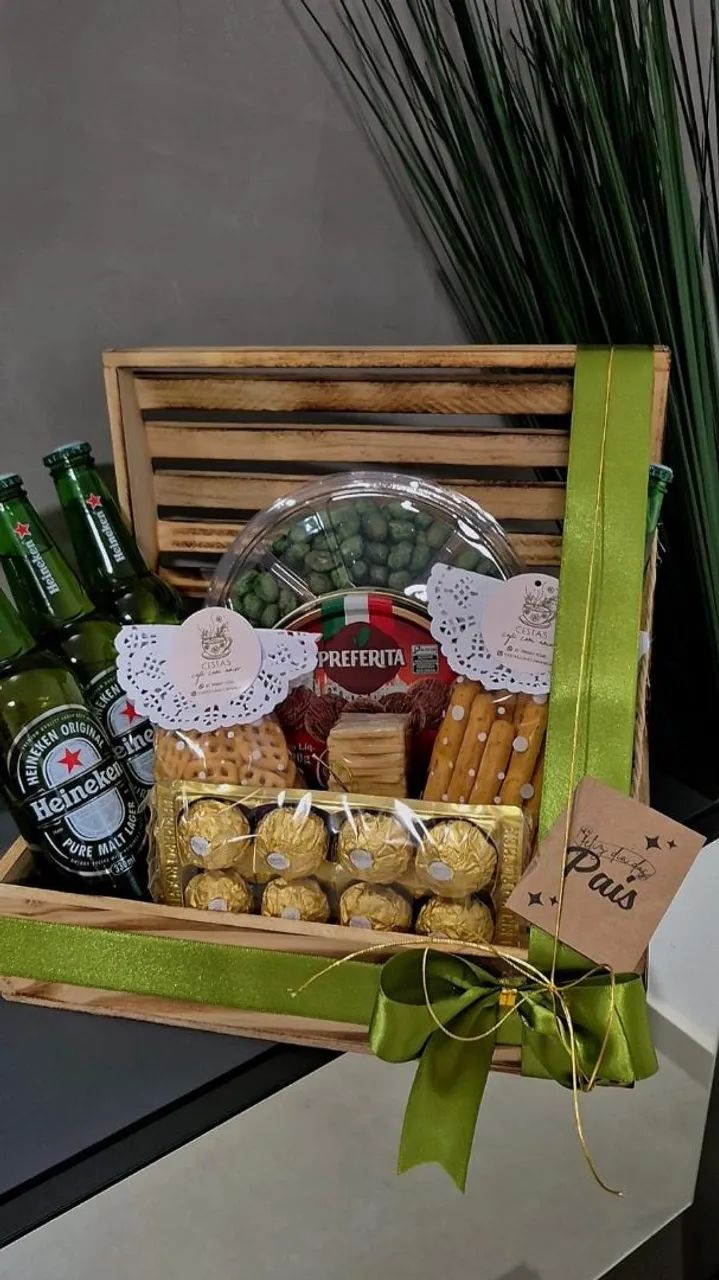 Cesta de café da manhã e presentes e cestas * do dia dos namorados 