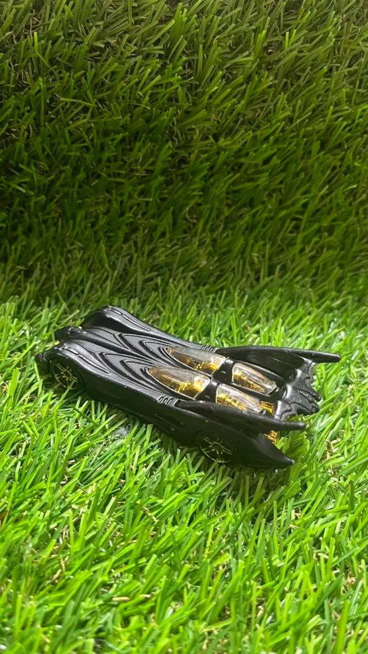 Hot Wheels Batmobile / Batman 207/2006  - Foto 2