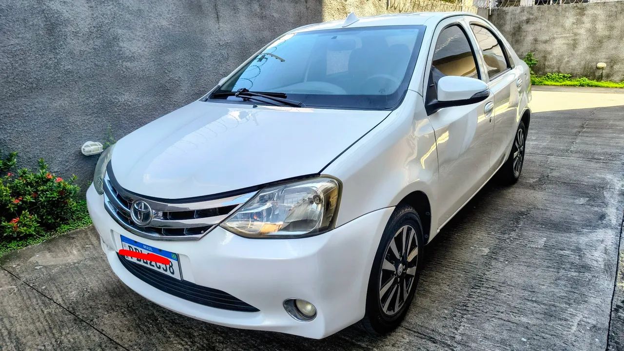 Toyota Etios 2016
