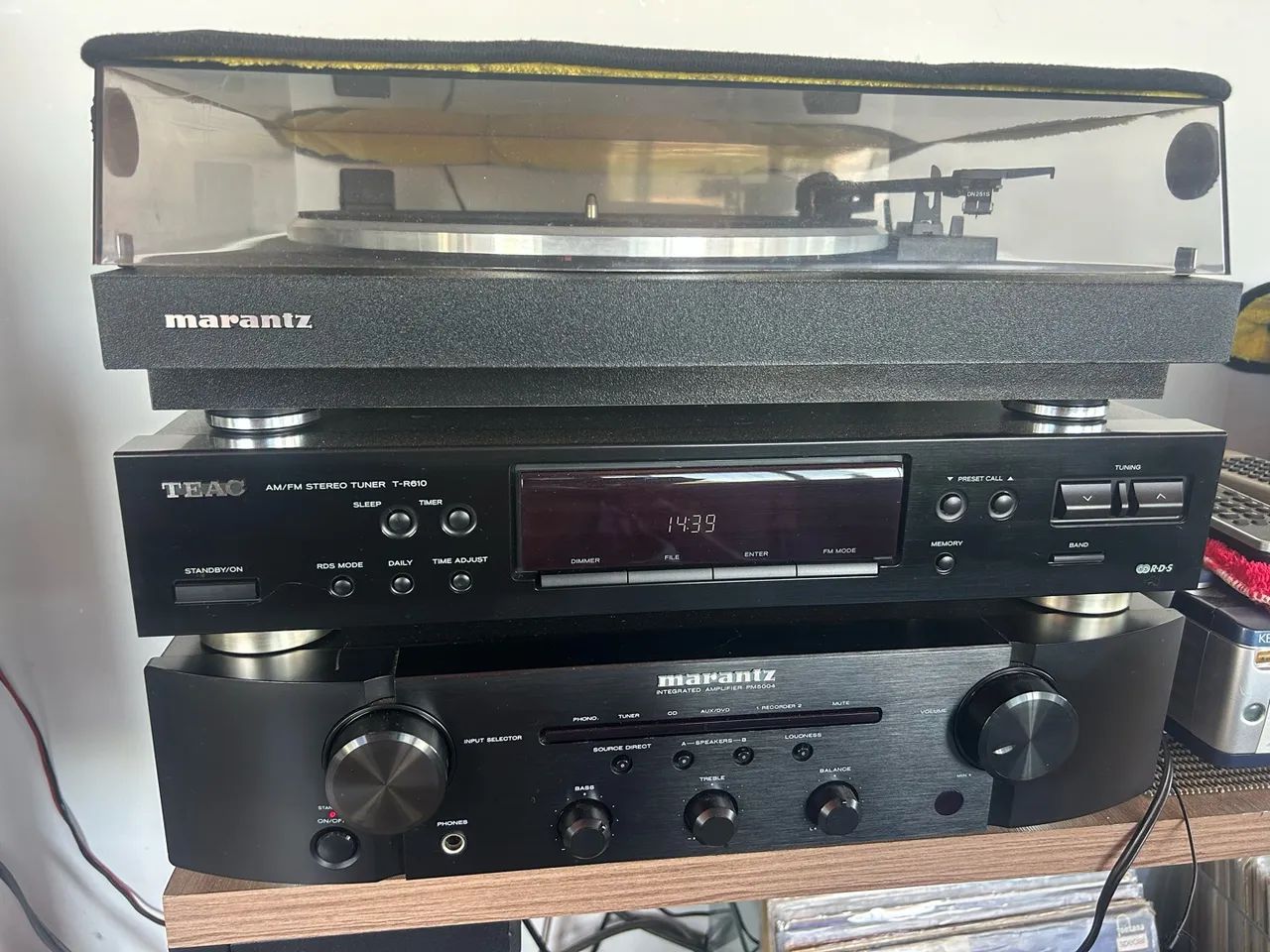 Amplificador marantz pm5004,tuner teac,toca disco marantz tt42