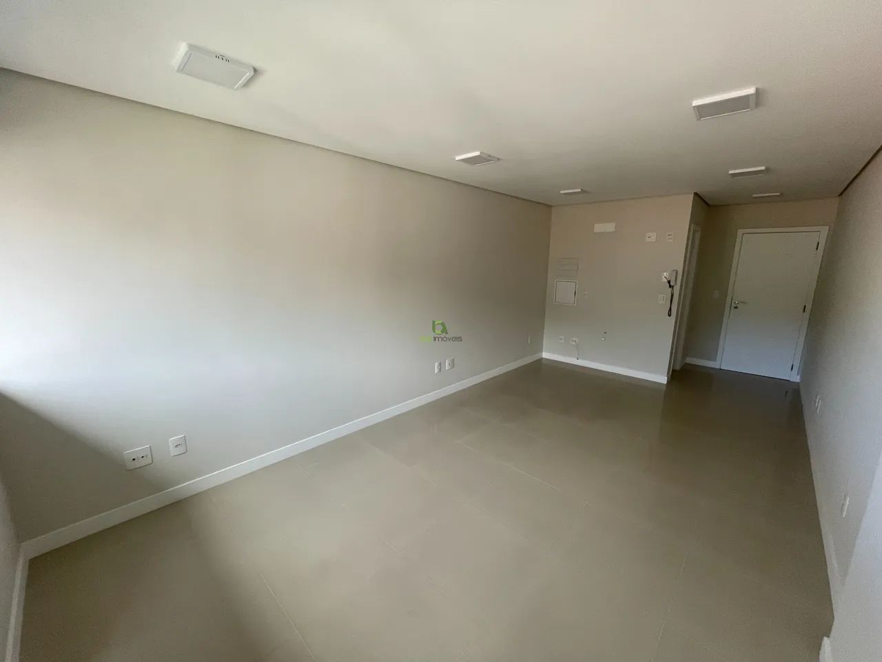 ÓTIMA SALA COMERCIAL PARA ALUGAR NO ITACORUBI! - Foto 4