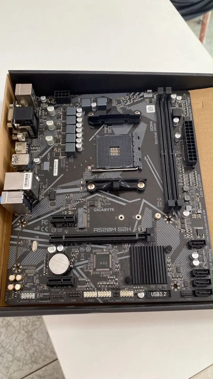 Placa mãe A520m s2h da GIGABYTE 