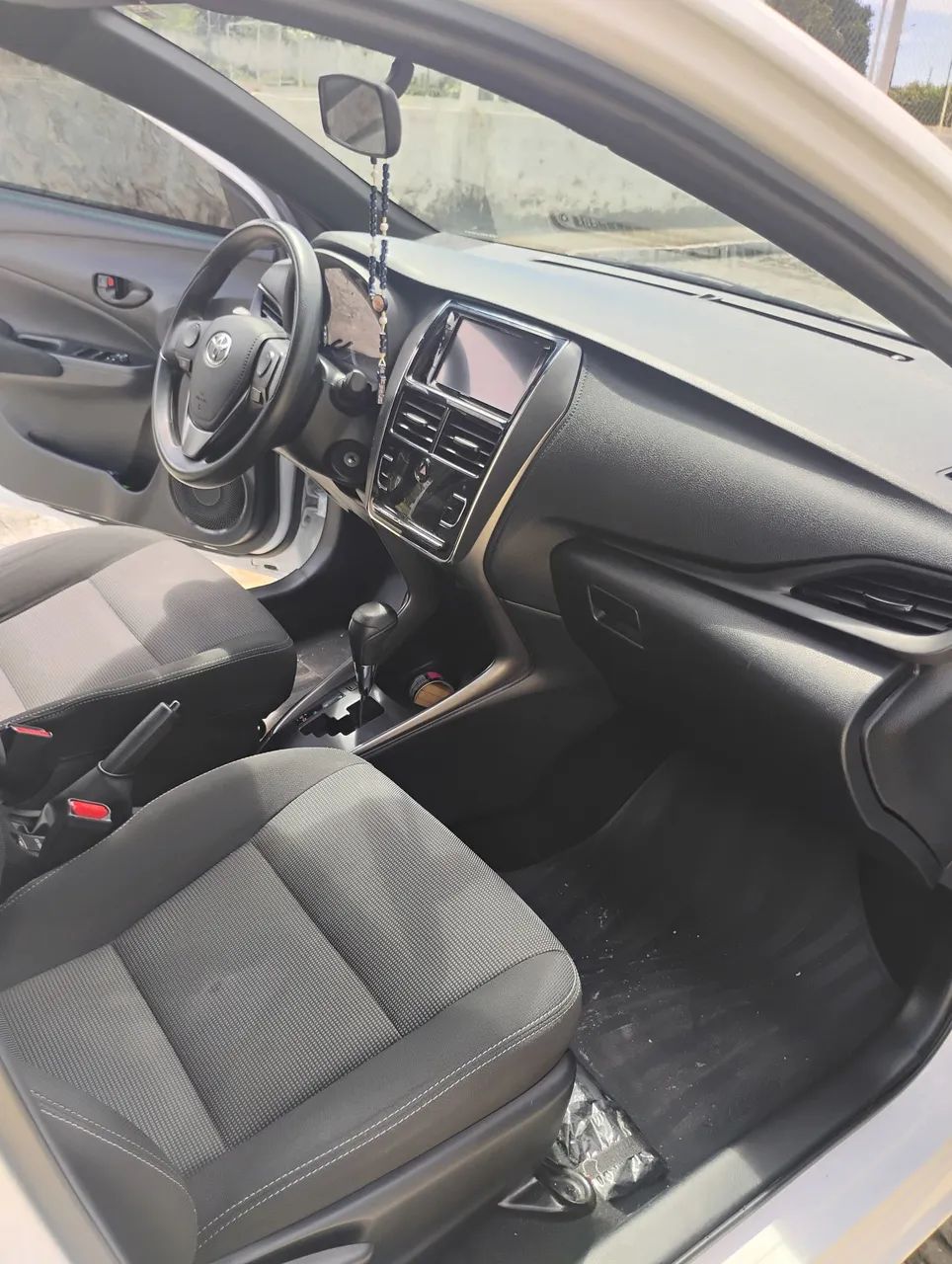 Toyota Yaris XL 1.5 FLEX 16V 5P AUT. 2024