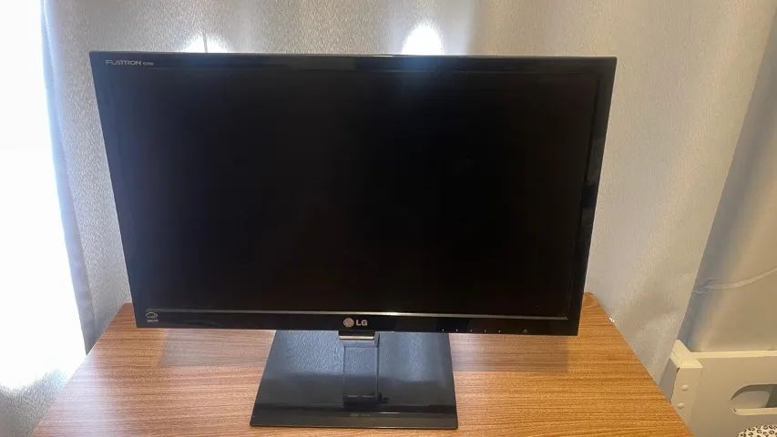 MONITOR LG 20 POLEGADAS