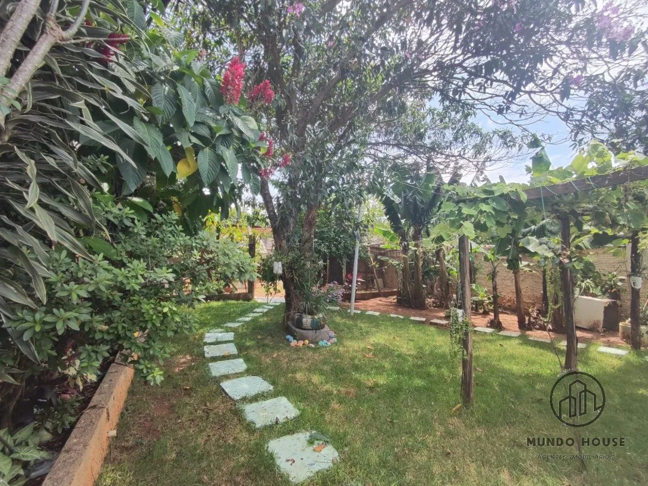 Sua chácara dentro da cidade! - Foto 2