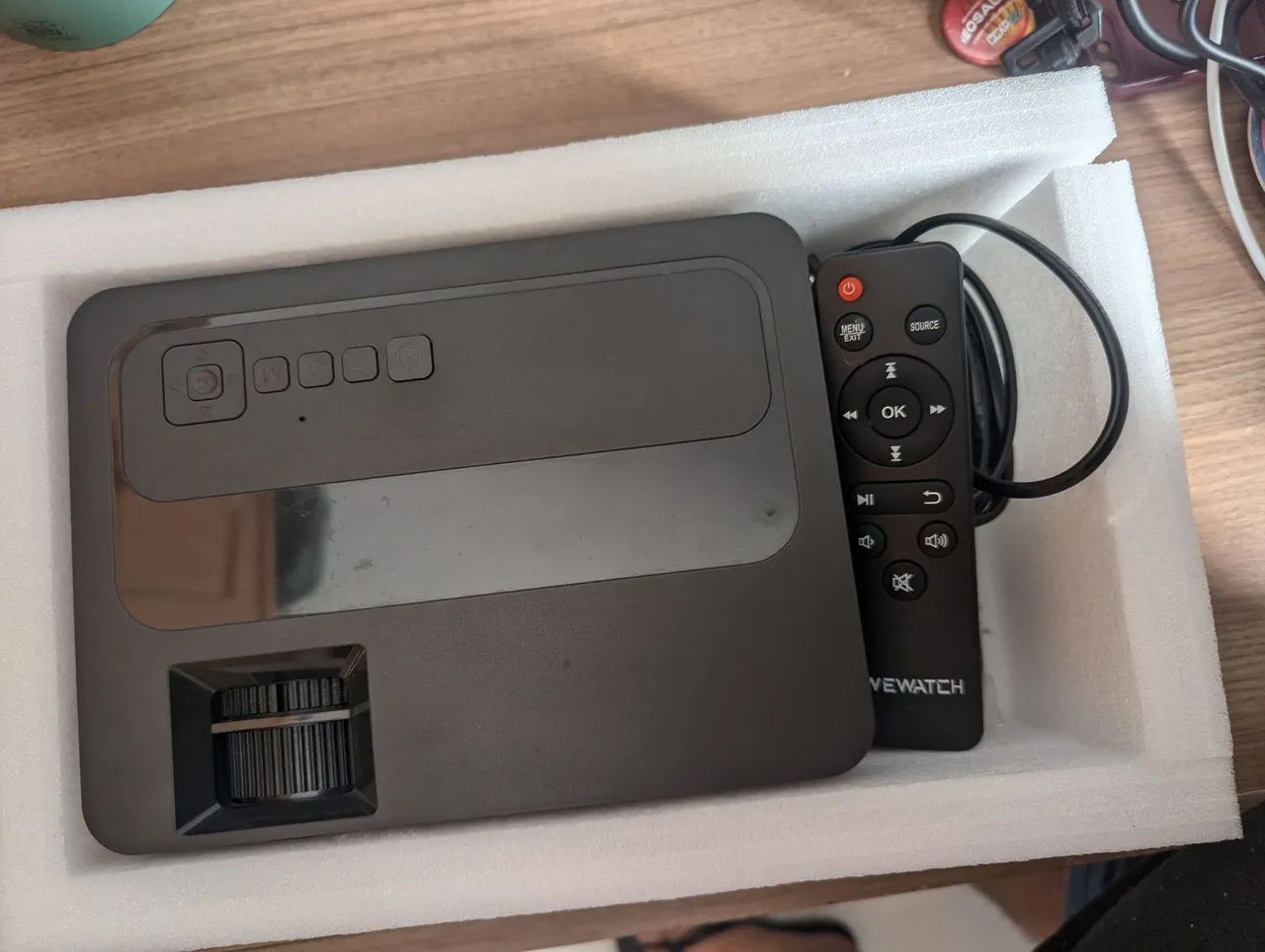 Projetor Wewatch V10 Pro - Completo na Caixa (Estado de Novo) - Foto 4