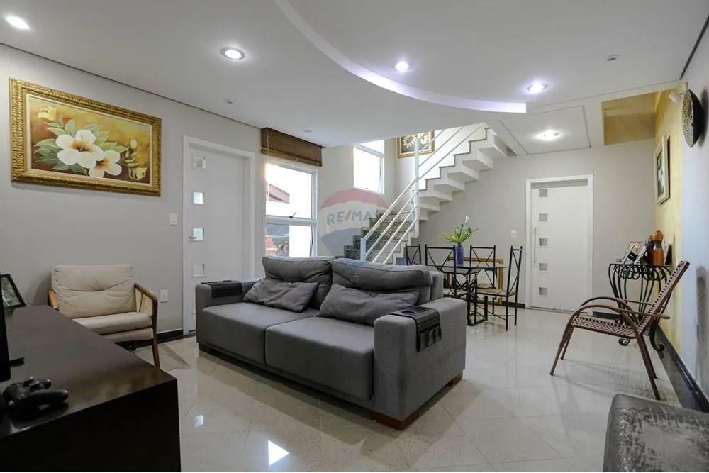 Casa a Venda Moderna com 3 dormitórios com suite no ALTO DO IPIRANGA