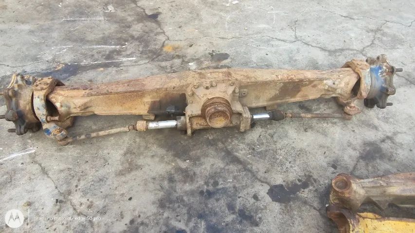 Eixo dianteiro 4x2 retroescavadeira New Holland p/n *