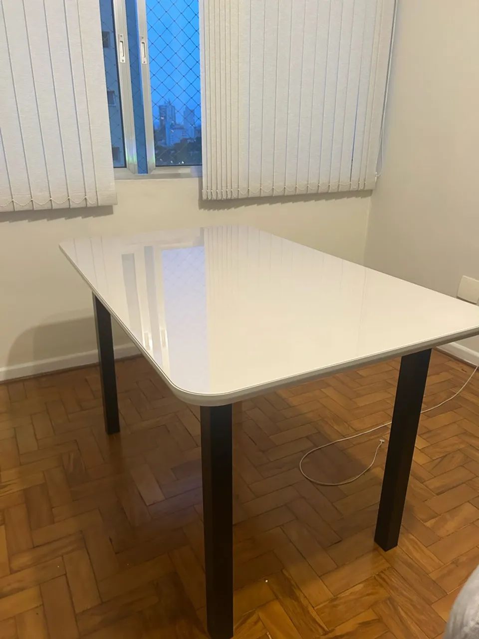 Mesa de Jantar Retangular para 4 pessoas