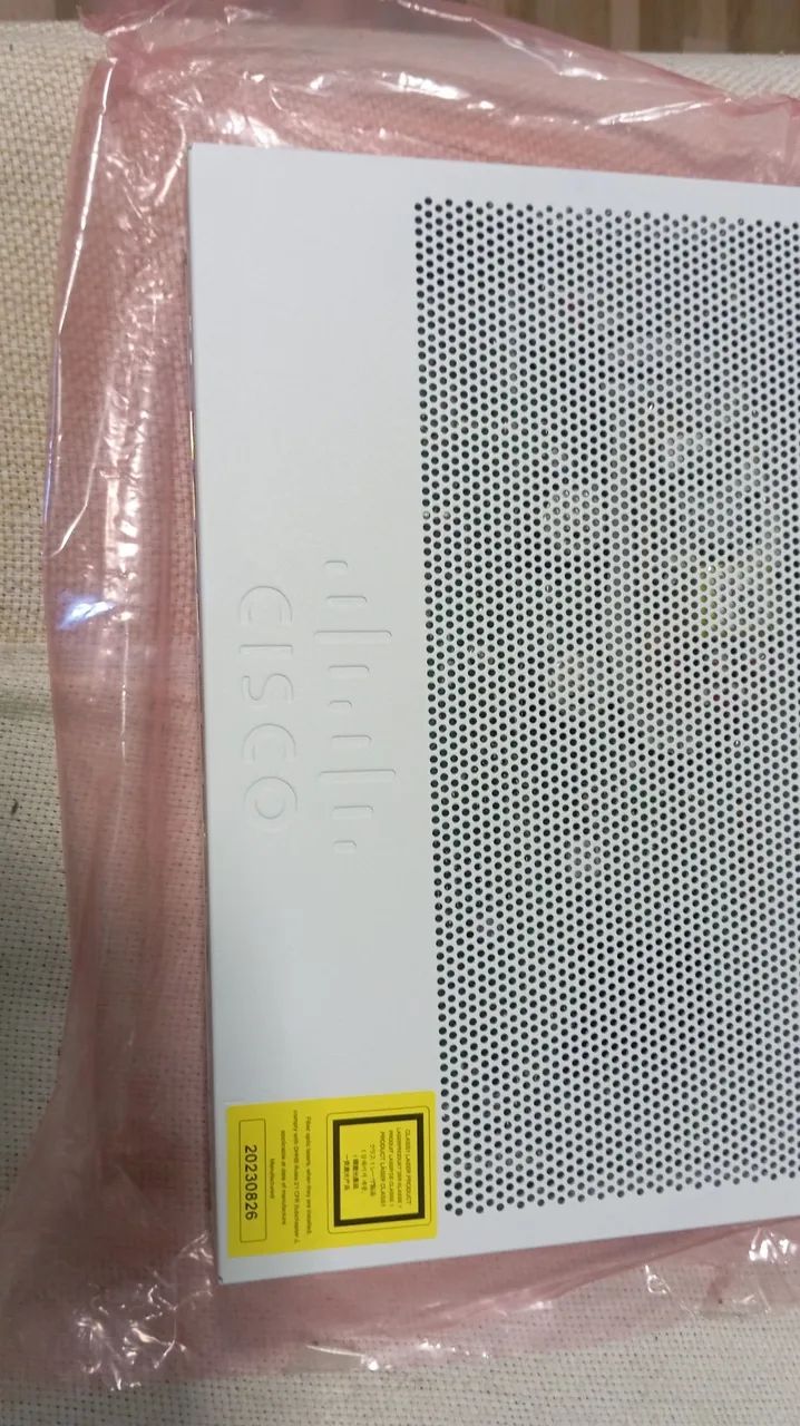 Switch Cisco Catalyst 1200 Séries 8pt<br>C1200-8T-E-2G - Foto 2