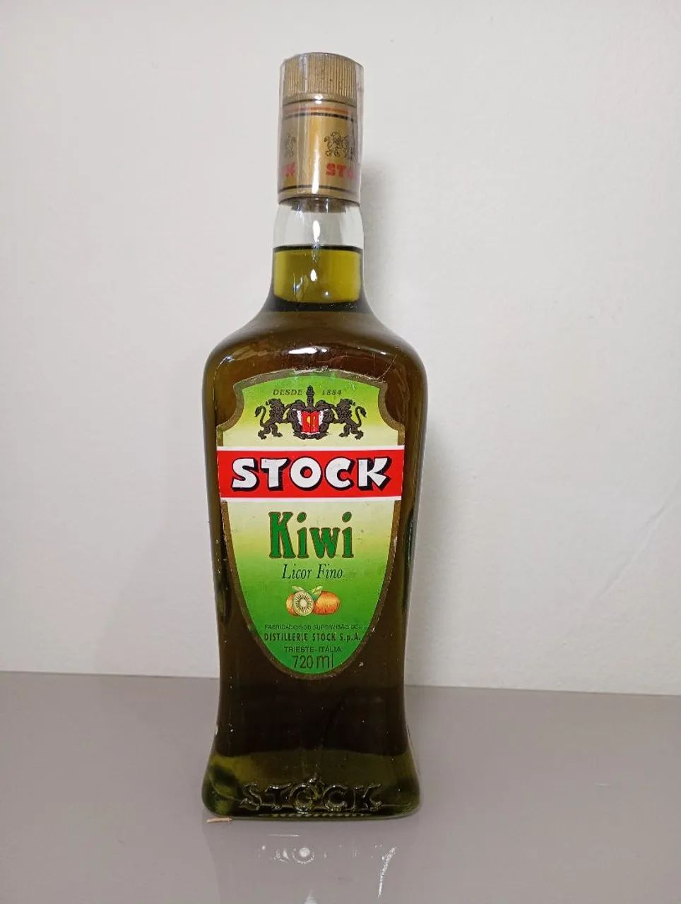 Livro fino Itália - Stock Kiwi 