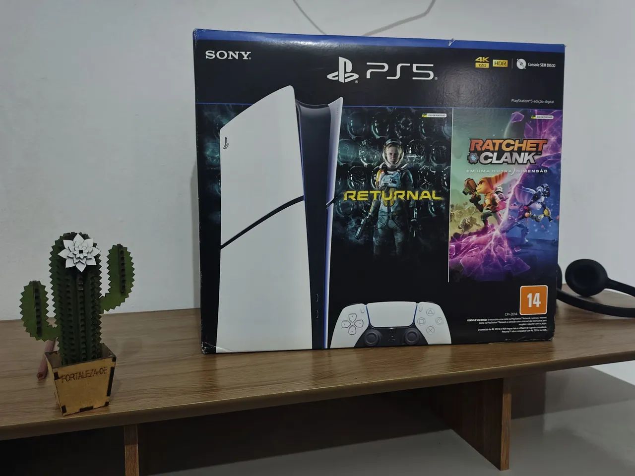 Ps5 modelo slim 1 TB Full digital com 2 jogos e acessório 