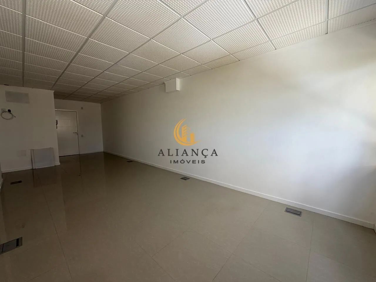 Sala comercial em Itacorubi, Florianópolis/SC - Foto 3