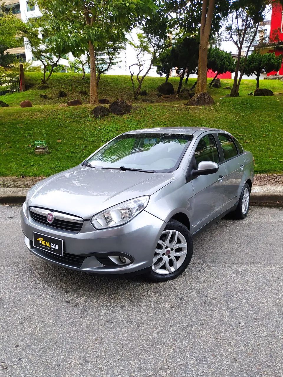 Fiat Grand Siena Grand Siena ESSENCE Dual. 1.6 Flex 16V 2014