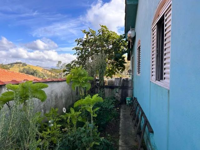 Linda Chácara de 280m2 em lugar tranquilo! Delfim Moreira MG - Foto 2