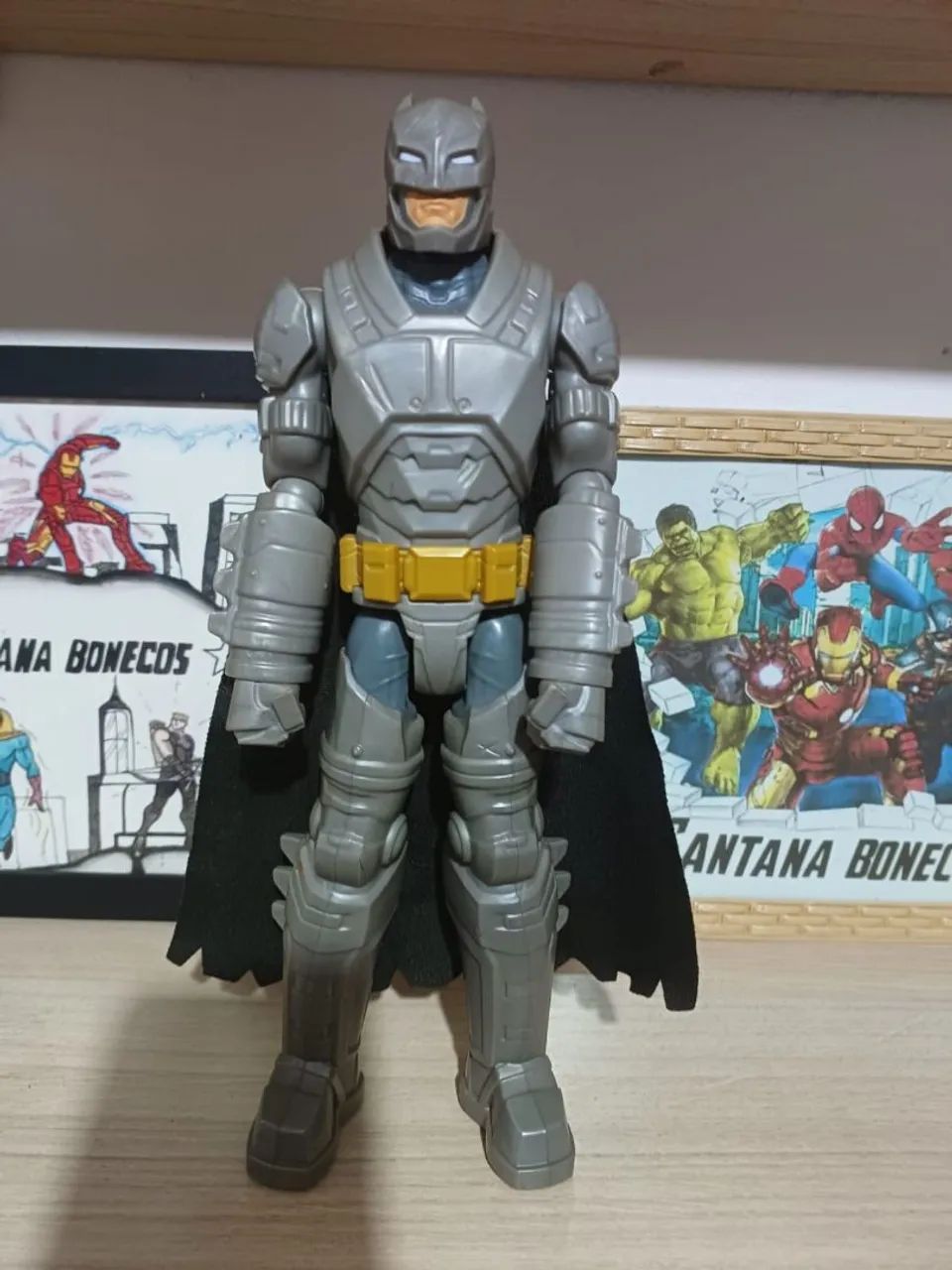 Batman 30cm original marca Hasbro  - Foto 3
