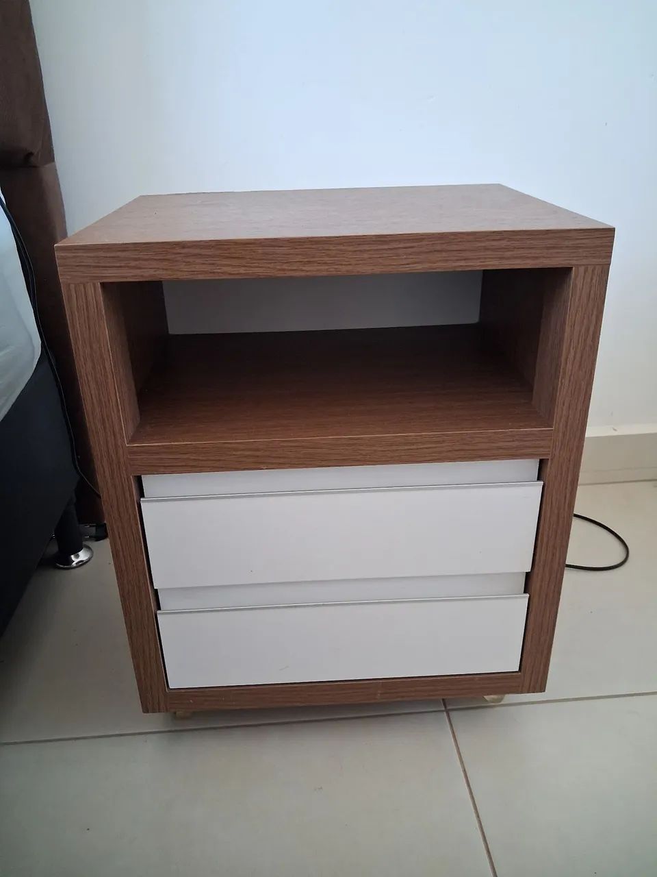 MESA DE CABECEIRA