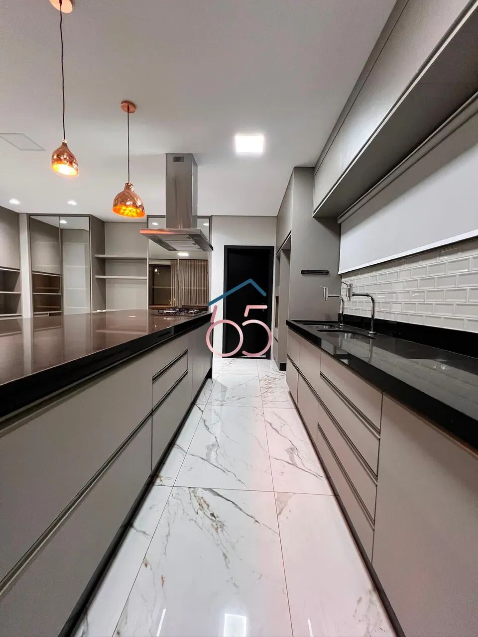 EXCLUSIVIDADE SOBRADO FLORAIS ITÁLIA 645M² 3 SUÍTES - Foto 4