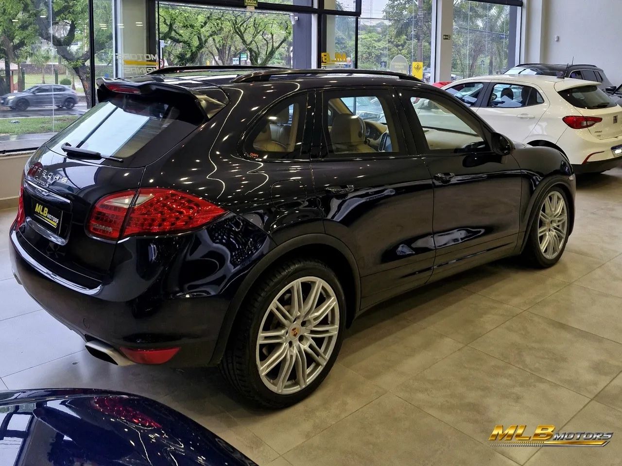 Porsche Cayenne S 4.5/4.8 2013 - Foto 4