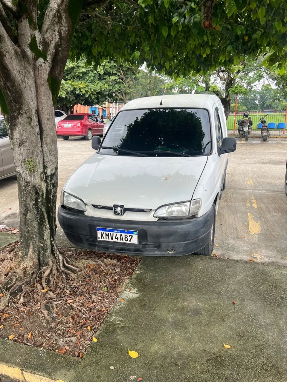 Peugeot Partner Furgão 1.8 3P 2000