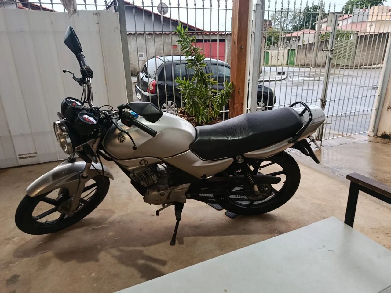 Yamaha YBR 125k 2007 - Foto 4
