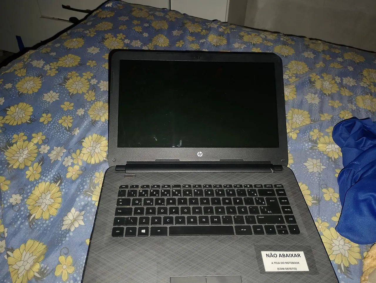 Vendo notebook (com defeito)