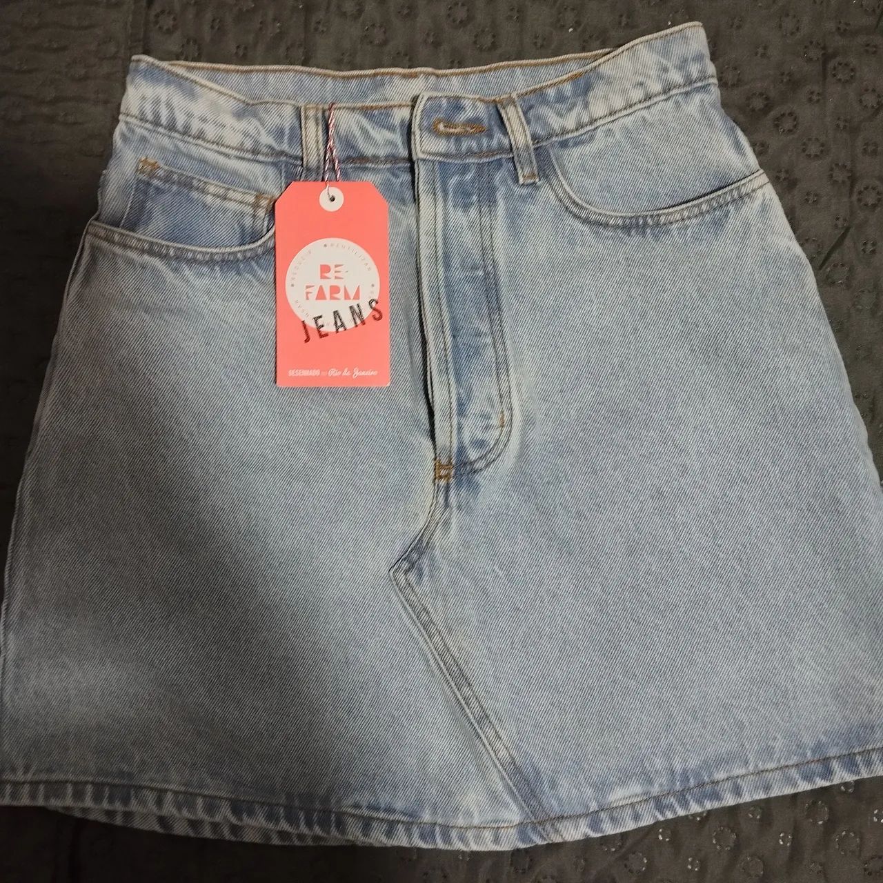 Vendo saia Farm nova - Foto 3