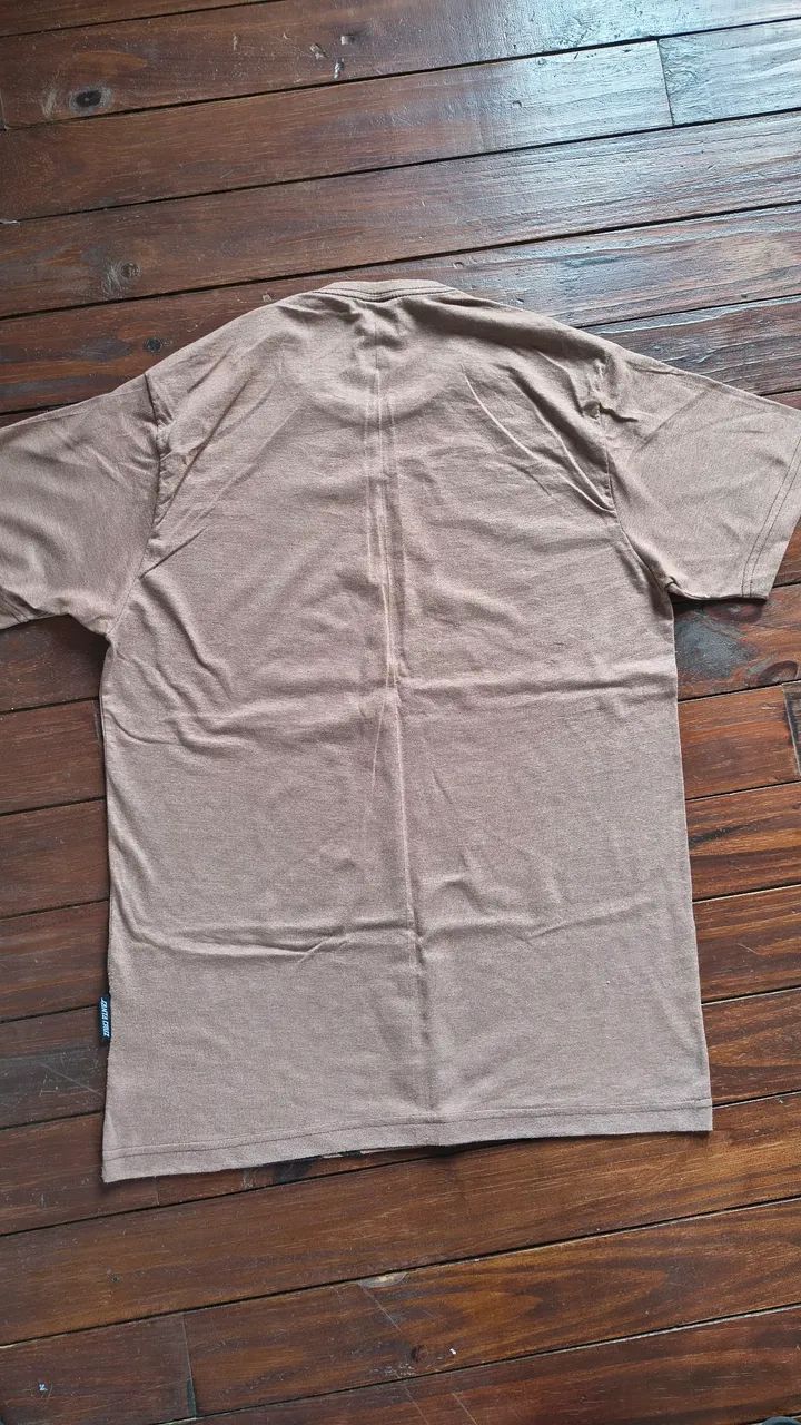 Camiseta Santa Cruz tamanho M - Foto 3