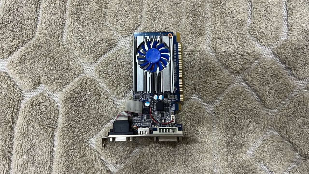 Placa de Vídeo NVIDIA GeForce GT 710 2GB DDR3