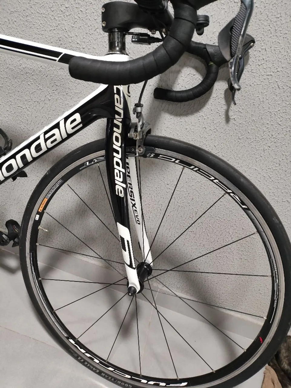 Cannondale Supersix evo Hi-mod - Ciclismo - Assis Chateaubriand