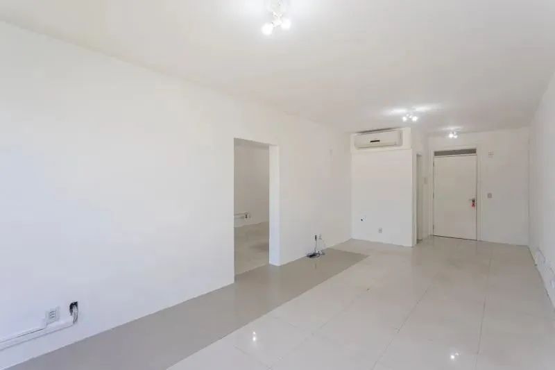 Escritório para Aluguel no Bairro Tristeza com 54 m² de Área Útil Disponível - Foto 8