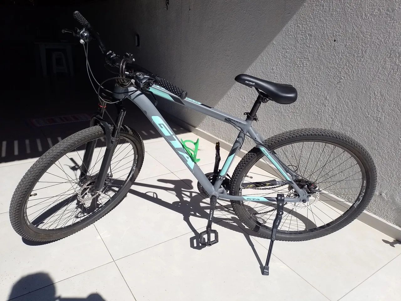 Bicicleta Aro 26 Gta Start 21v freio a disco de alumínio - Foto 2