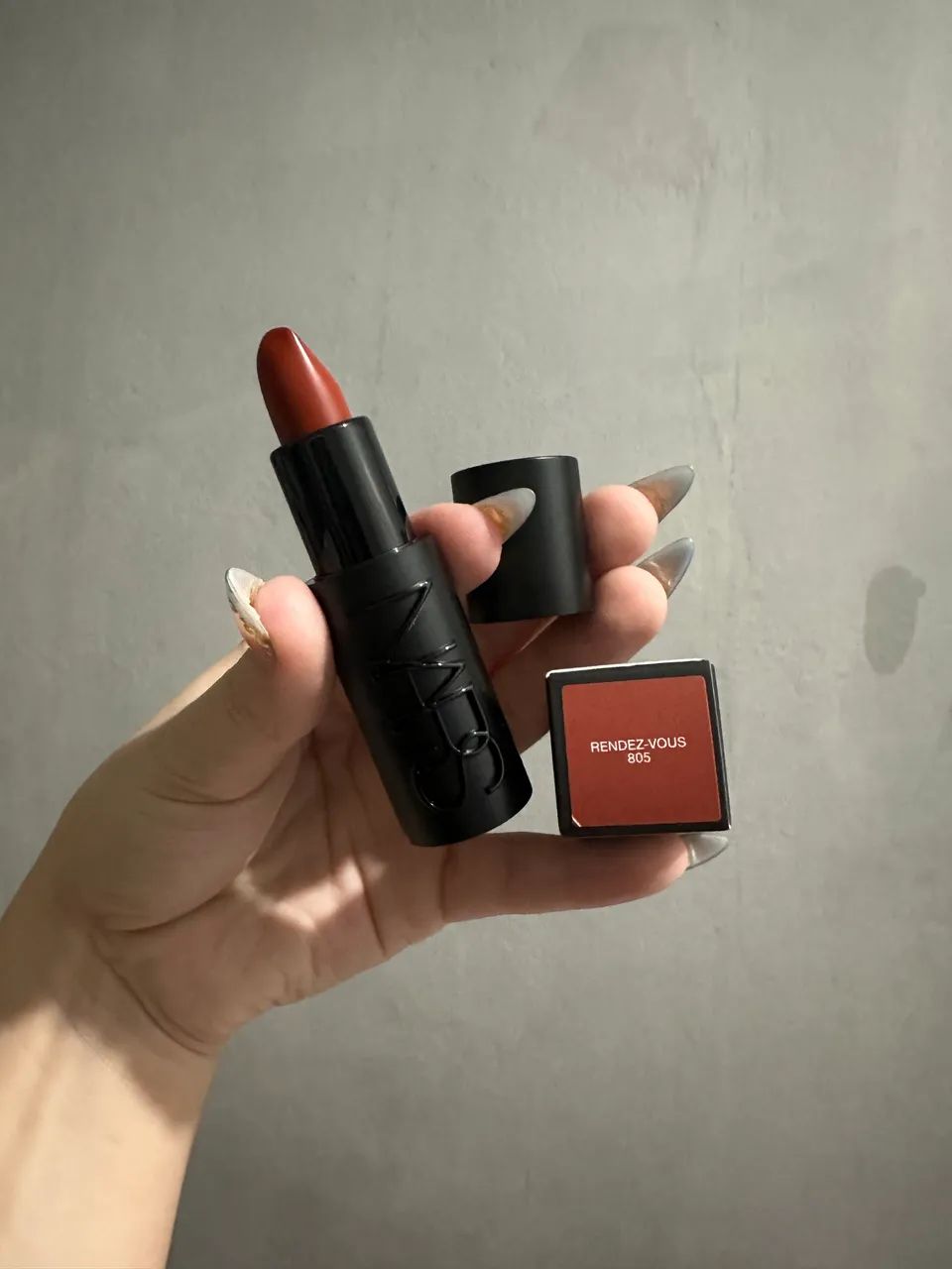 Batom Nars Explicit 