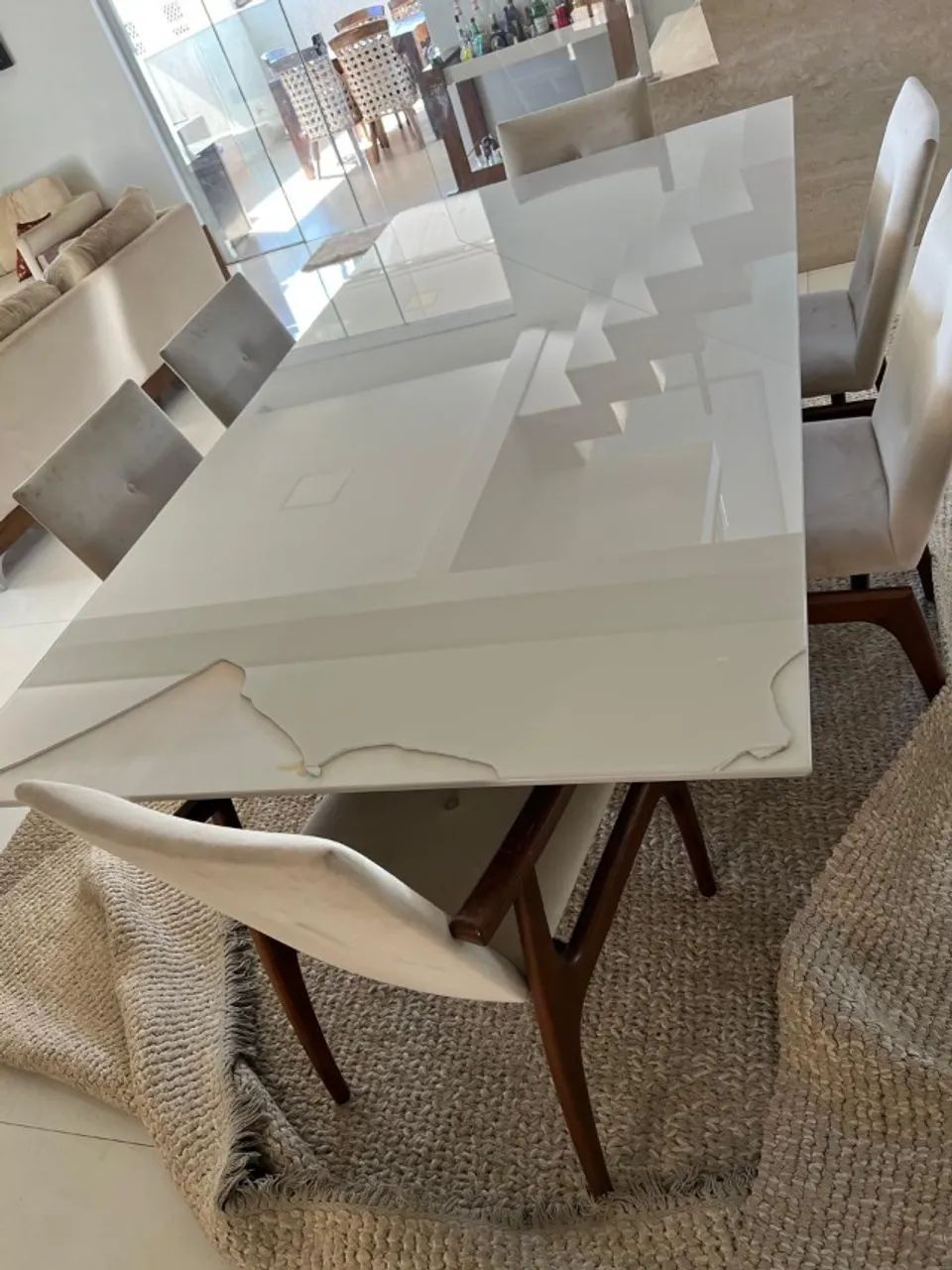 Mesa de Jantar Retangular 8 lugares com cadeiras