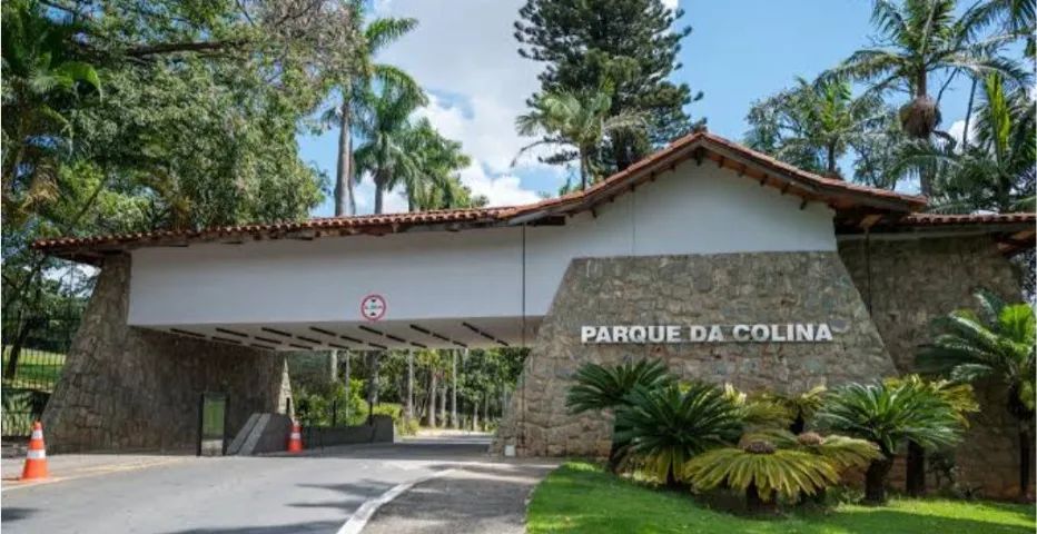 Jazigo cemitério Parque da Colina.