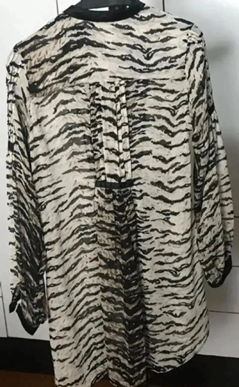 Bata/Vestido em chiffon de seda - Luzia Fazzolli - tam G - Foto 4
