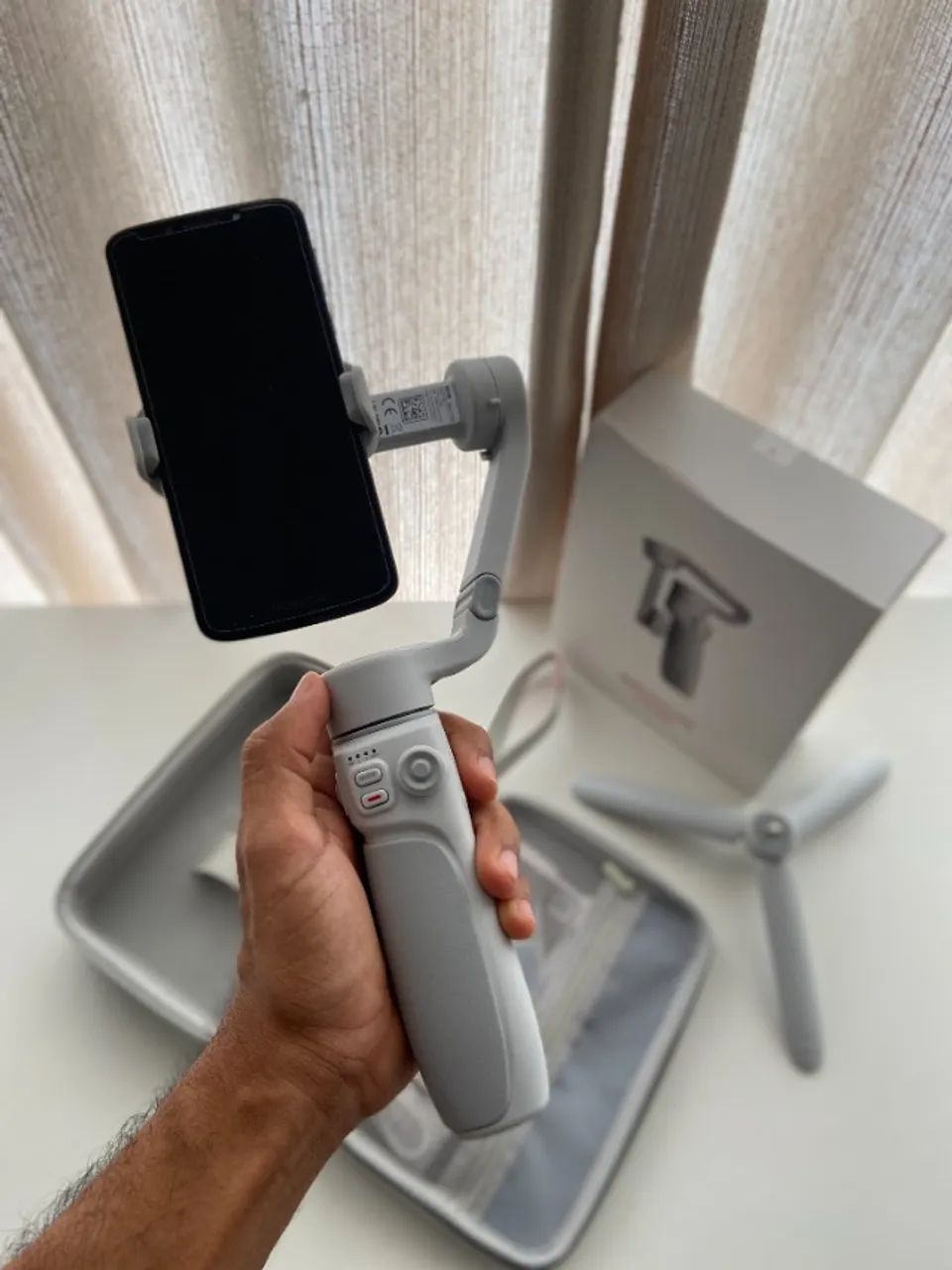 Estabilizador Gimbal Zhiyun Smooth Q4 (Combo) - Foto 2