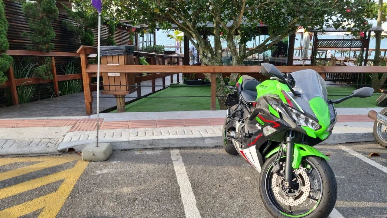 Kawasaki 650r 649cc 2022 - 1495615241 | OLX