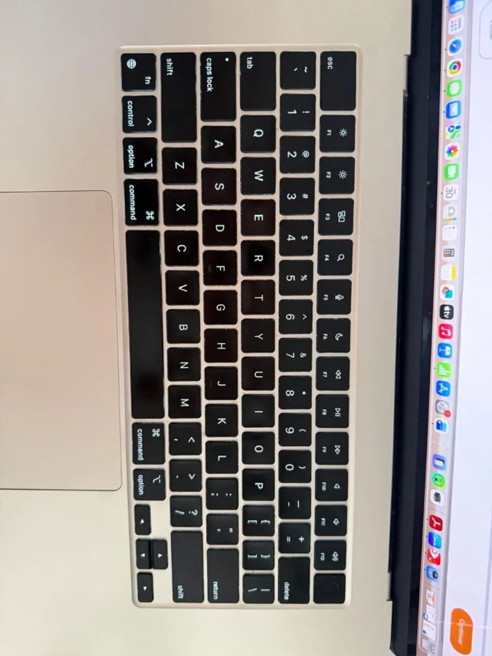 MacBook Air M2 15