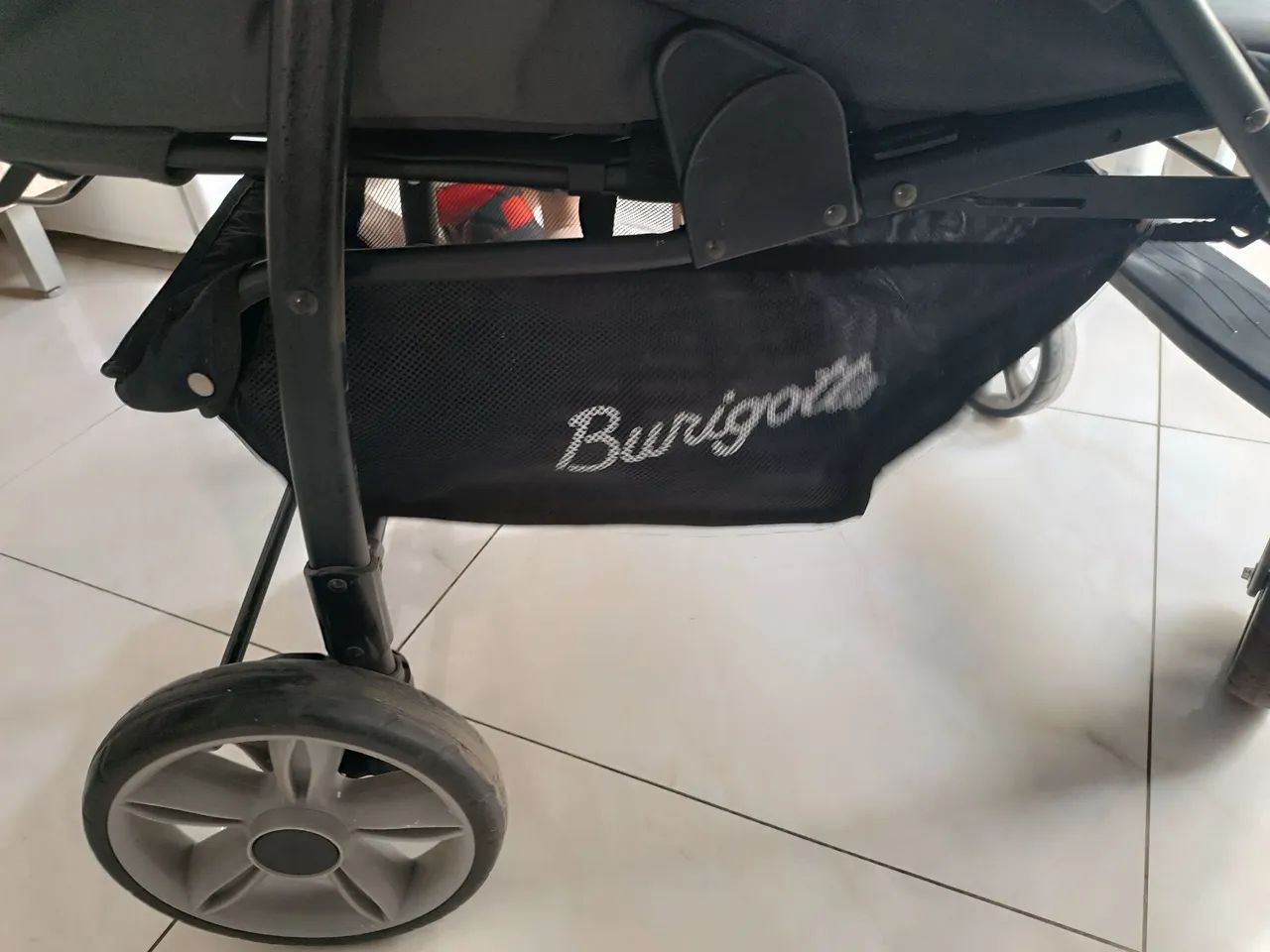 Carrinho de bebê Burigotto Azul  - Foto 5