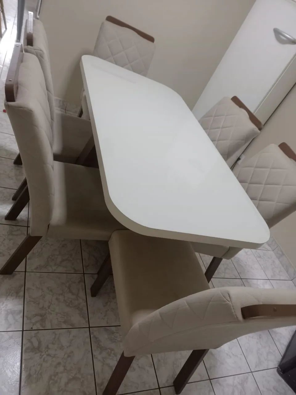 Mesa de jantar -  6 lugares 
