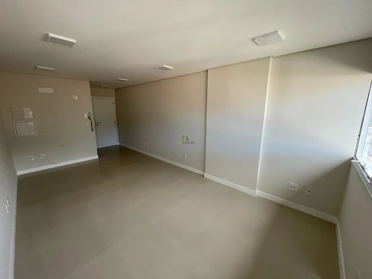 ÓTIMA SALA COMERCIAL PARA ALUGAR NO ITACORUBI! - Foto 5