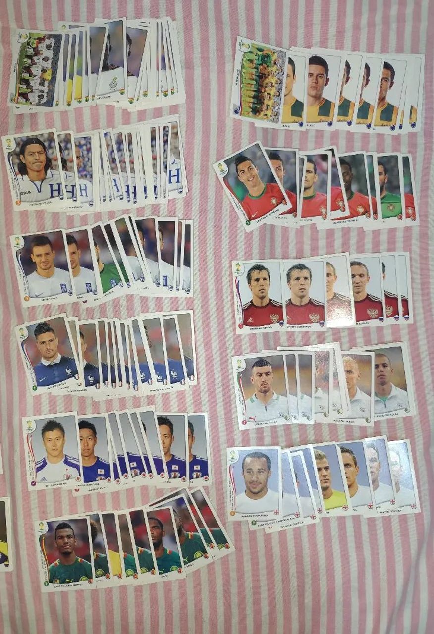 Figurinhas sortidas da copa de 2014 - Foto 2