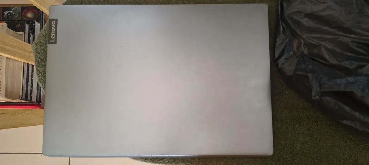 Notebook Lenovo defeito na placa 
