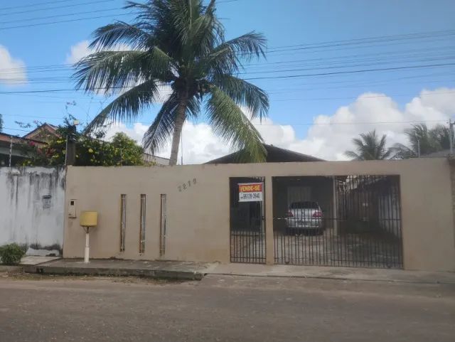 Vendo casa no Infraero 2 - Zona Norte de Macapá com 2 suítes