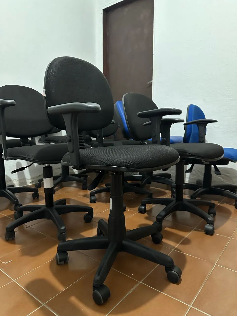 Cadeiras de Escritório - Foto 4