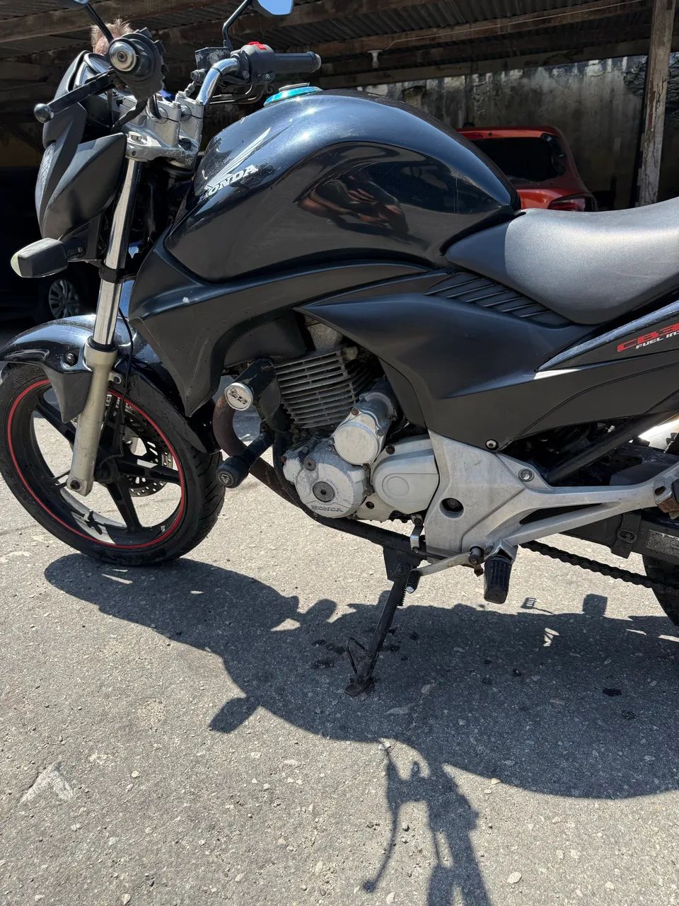 CB300 Vendo ou Troco  - Foto 4