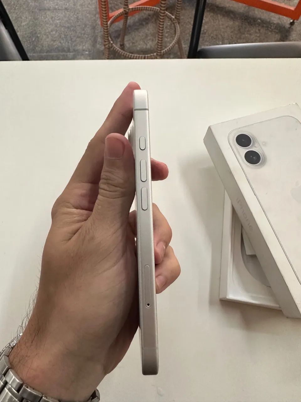 IPHONE 16 256GB garantia Apple  - Foto 5