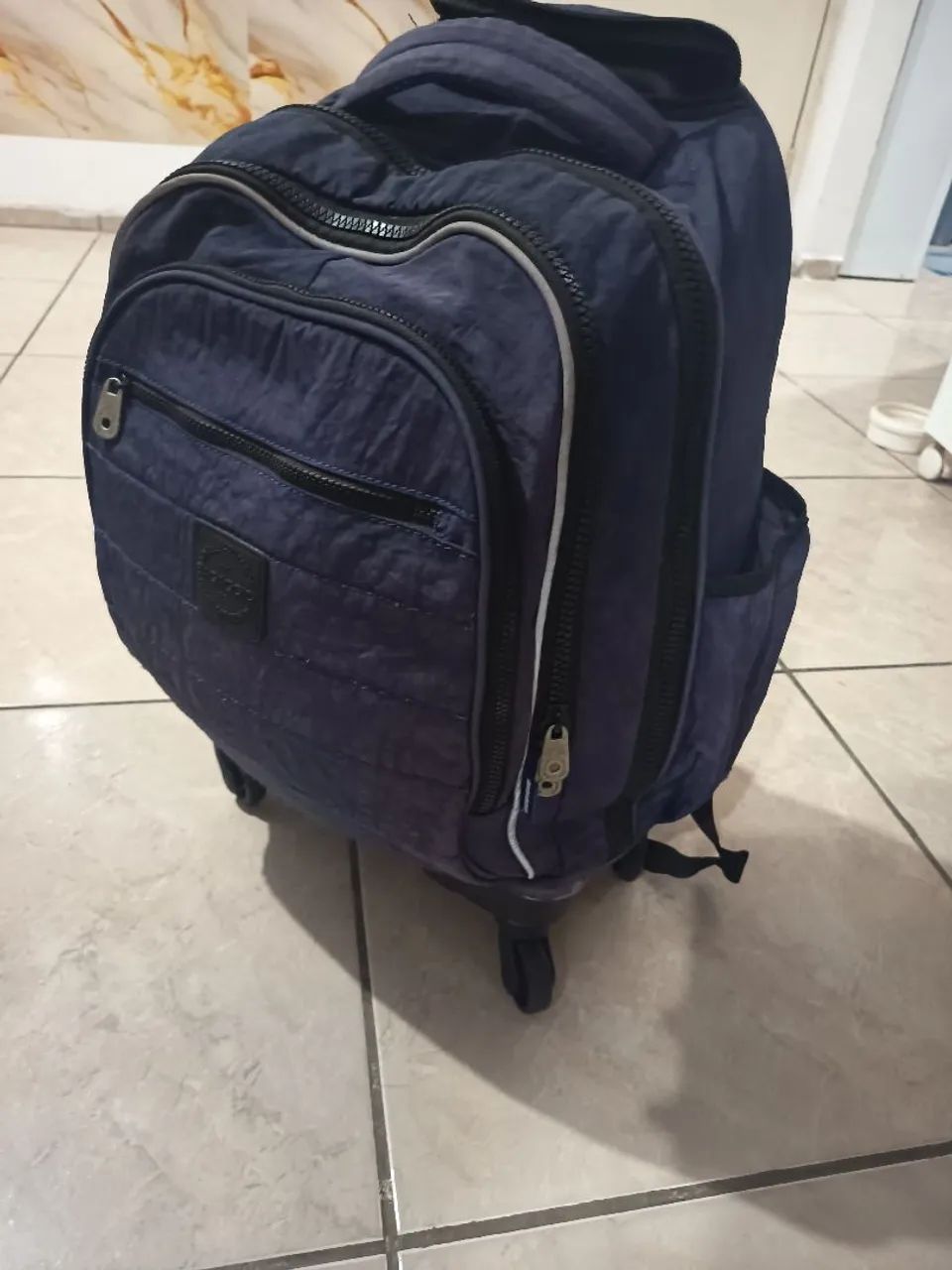 Mochila azul marinho  - Foto 3